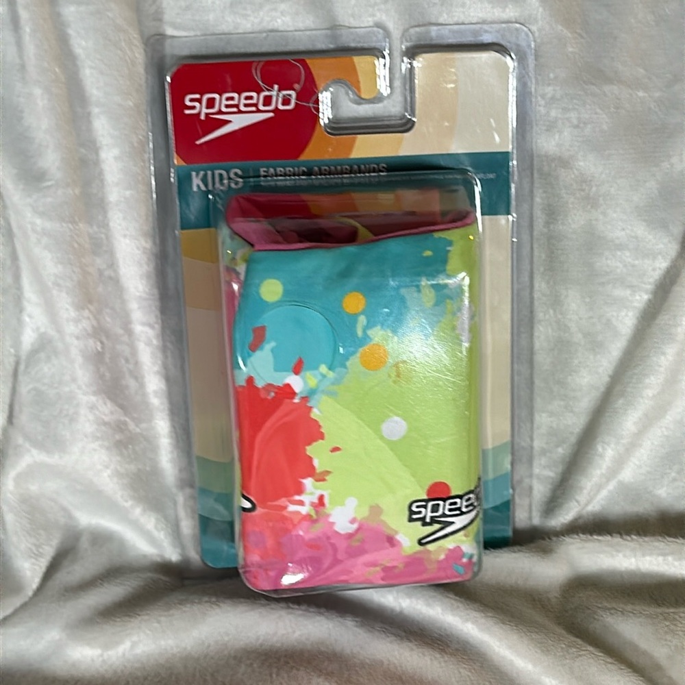 Speedo kids fabric armbands ages 2-12 tie dye